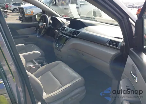 2015 Honda Odyssey Touring/Touring Elite z USA, uszkodzony, nr VIN 5FNRL5H93FB099048